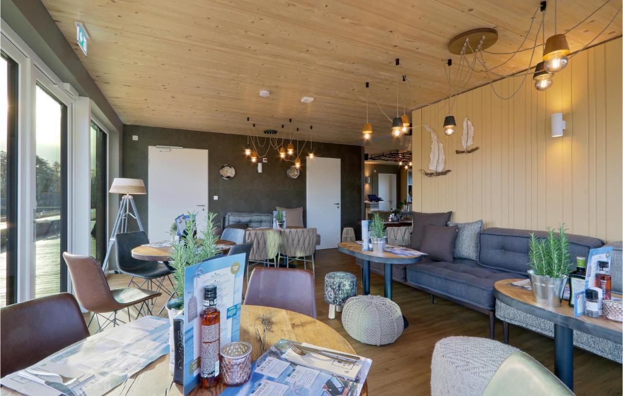 Beach Front Apartment In Lembruch-Duemmer See Екстериор снимка